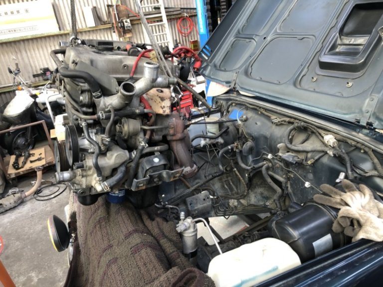 エンジン載せ替え費用はこんなに高い！ 整備士ノート