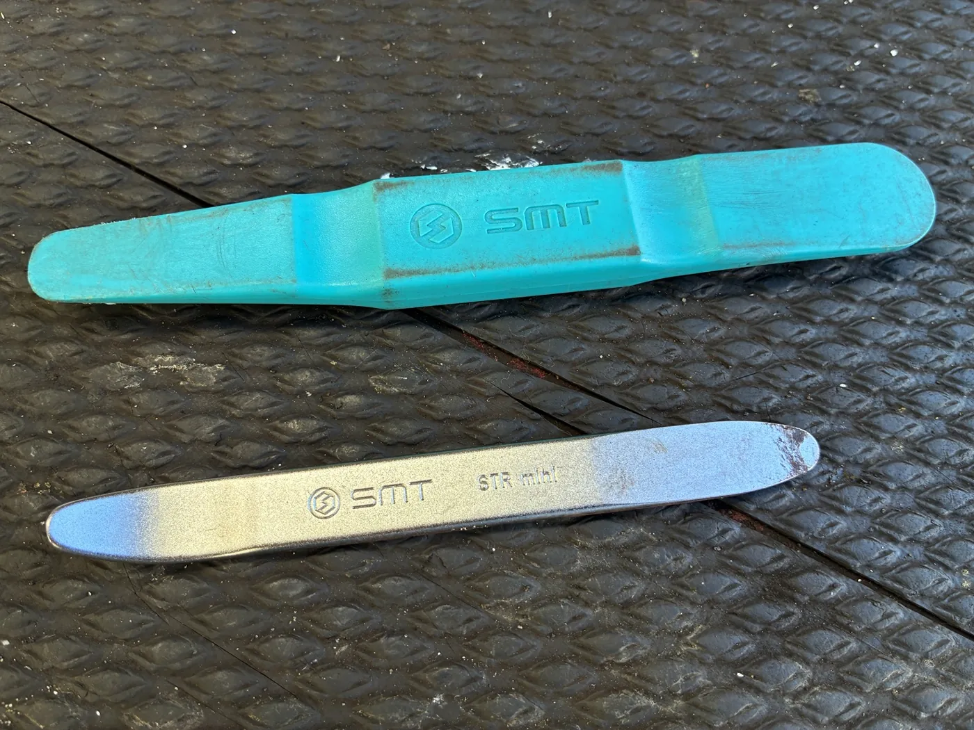 アクアのドア内張り取り外しに使用した内張りはがし工具